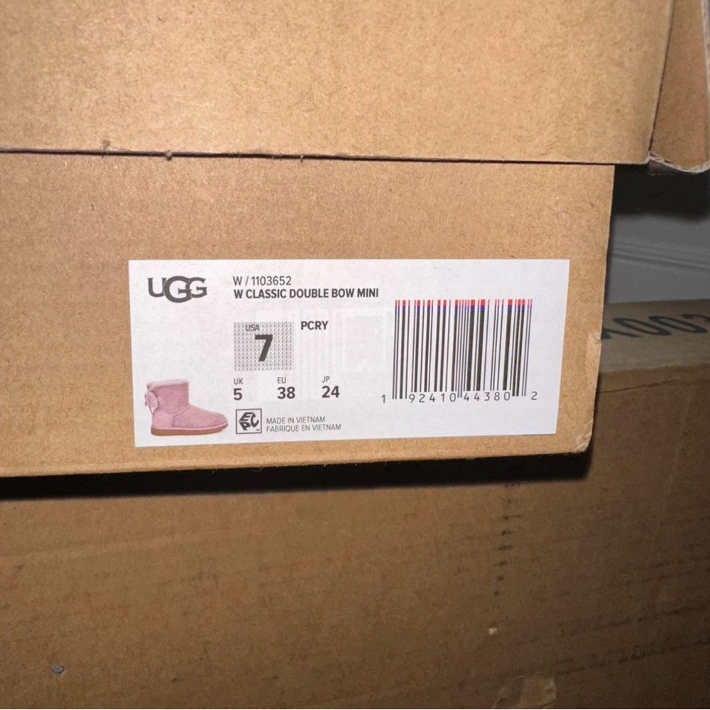 UGG Blush Pink classic double bow boots 🎀 - Picture 7 of 7